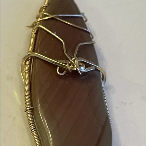 Natural Agate Stone Pendant In Gold Filled Wire 3” Long 1" Wide - Picture 3 of 11